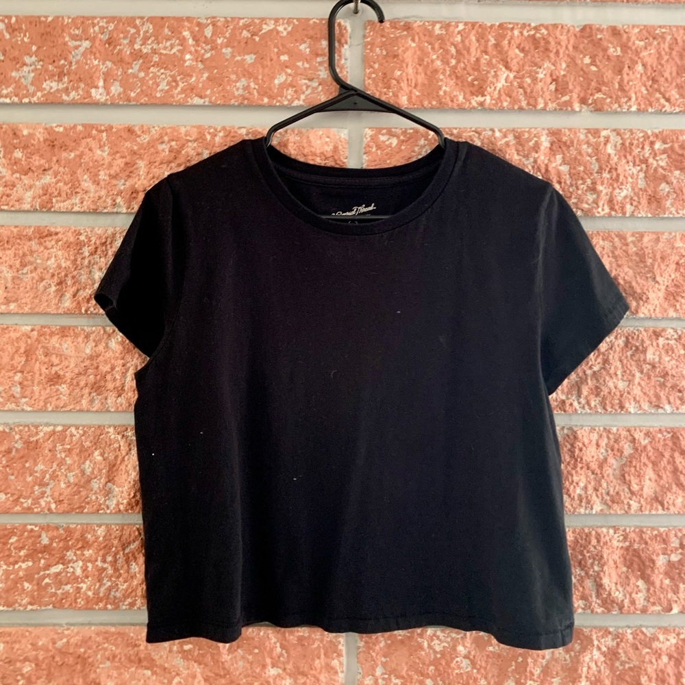 🌟 Universal thread crop top